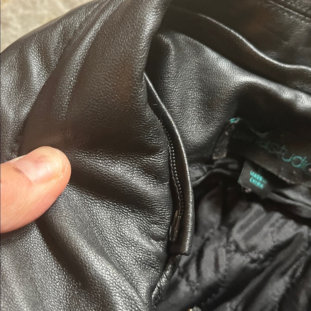 Siena Studio Black Leather Jacket, fits medium, tag says large - Picture 11 of 16
